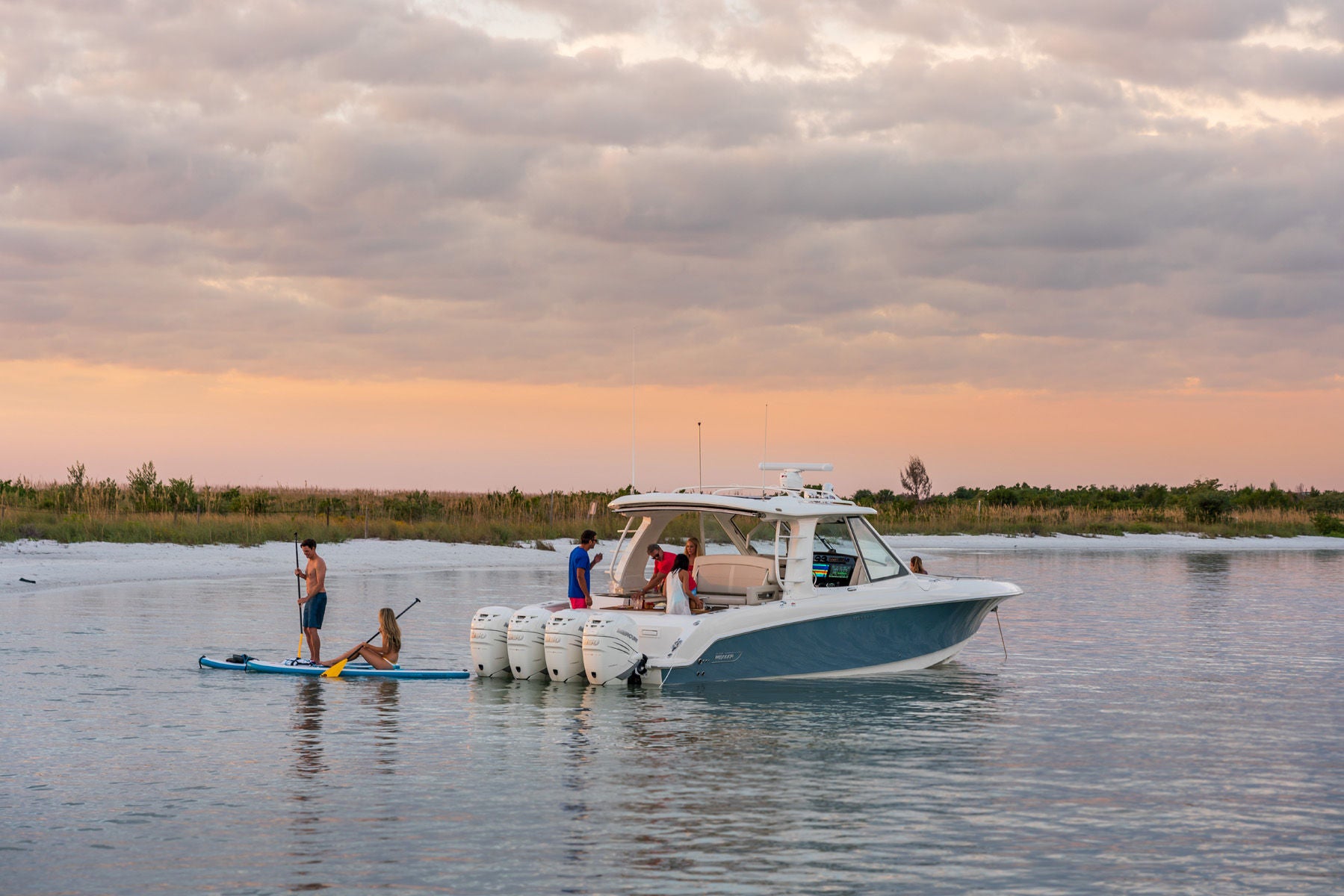 Boston Whaler 380 Realm