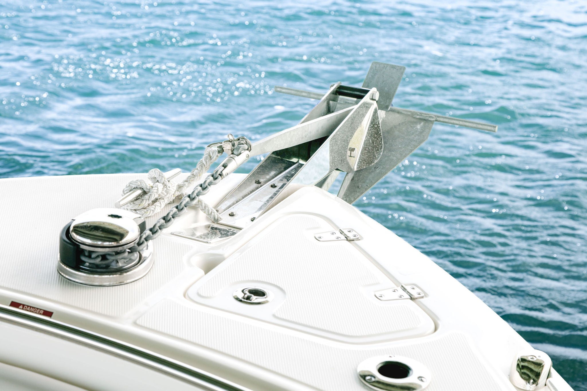 Boston Whaler 250 Outrage