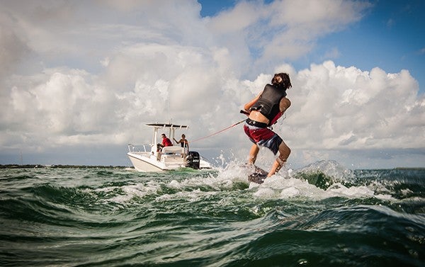 Boston Whaler Dauntless