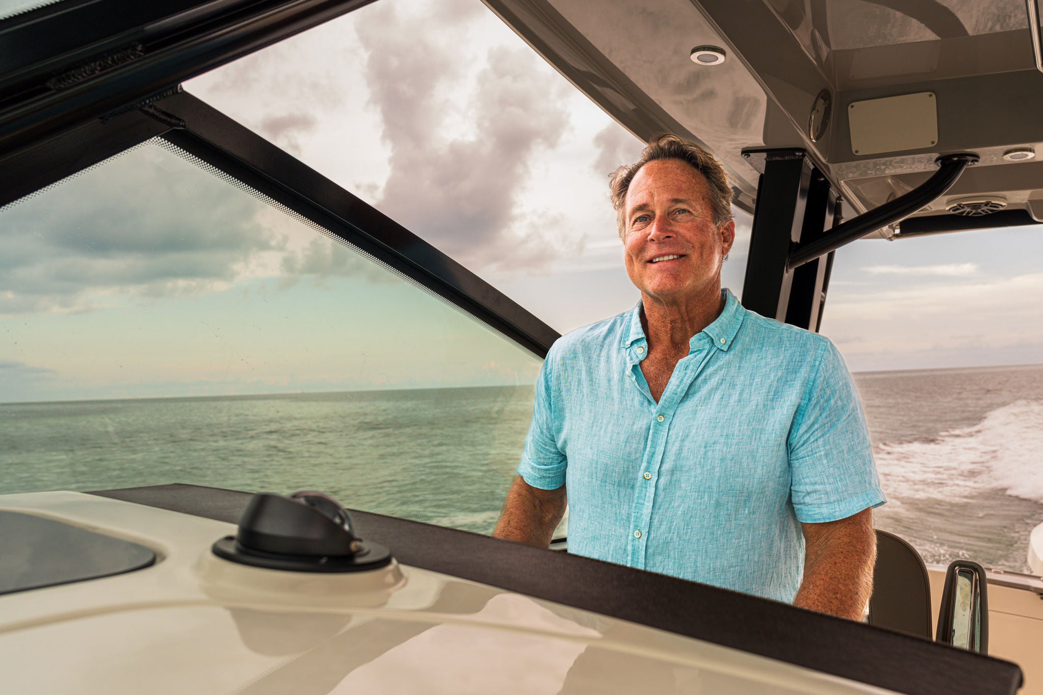 Boston Whaler 330 Vantage