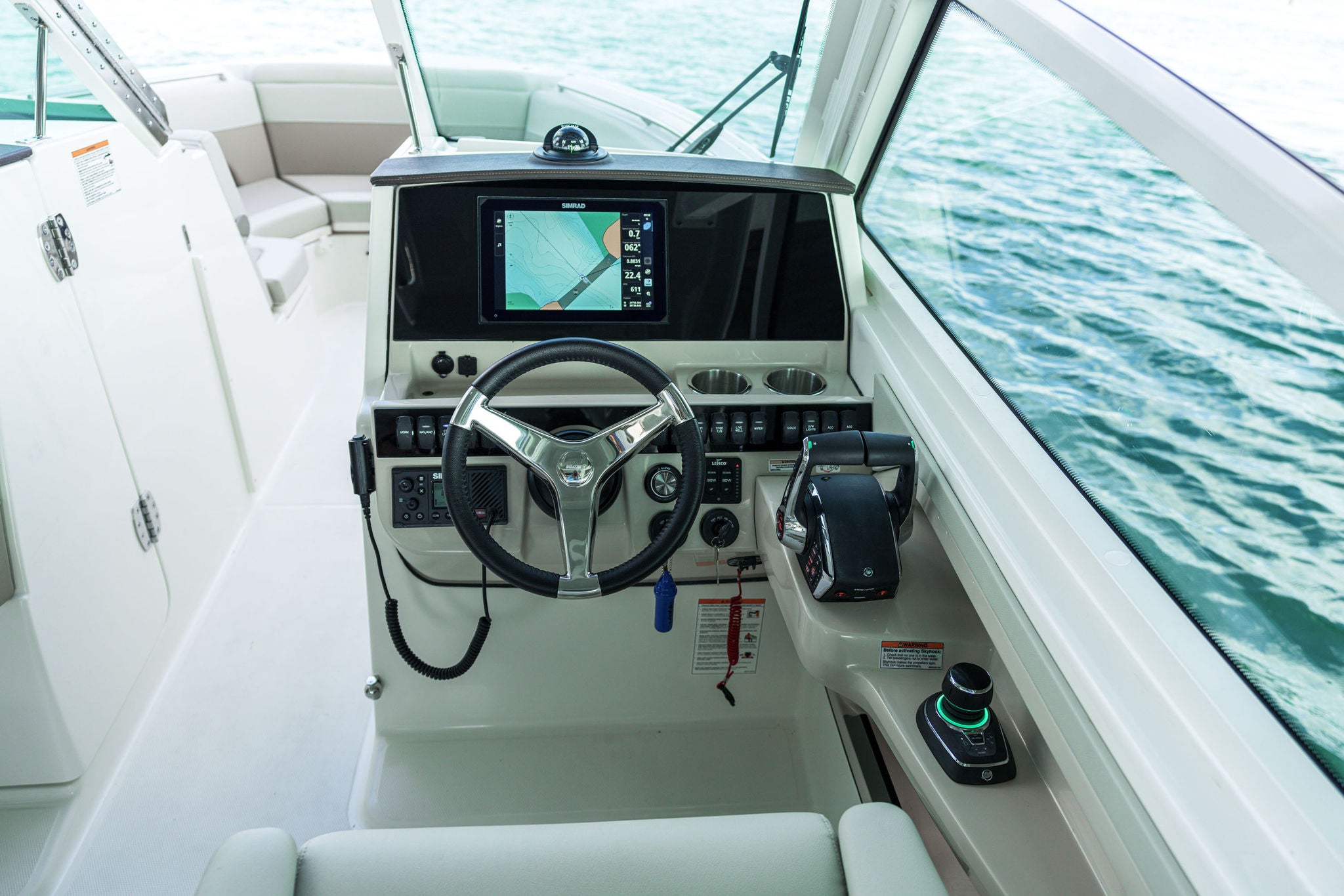 Boston Whaler 280 Vantage Lifestyle
