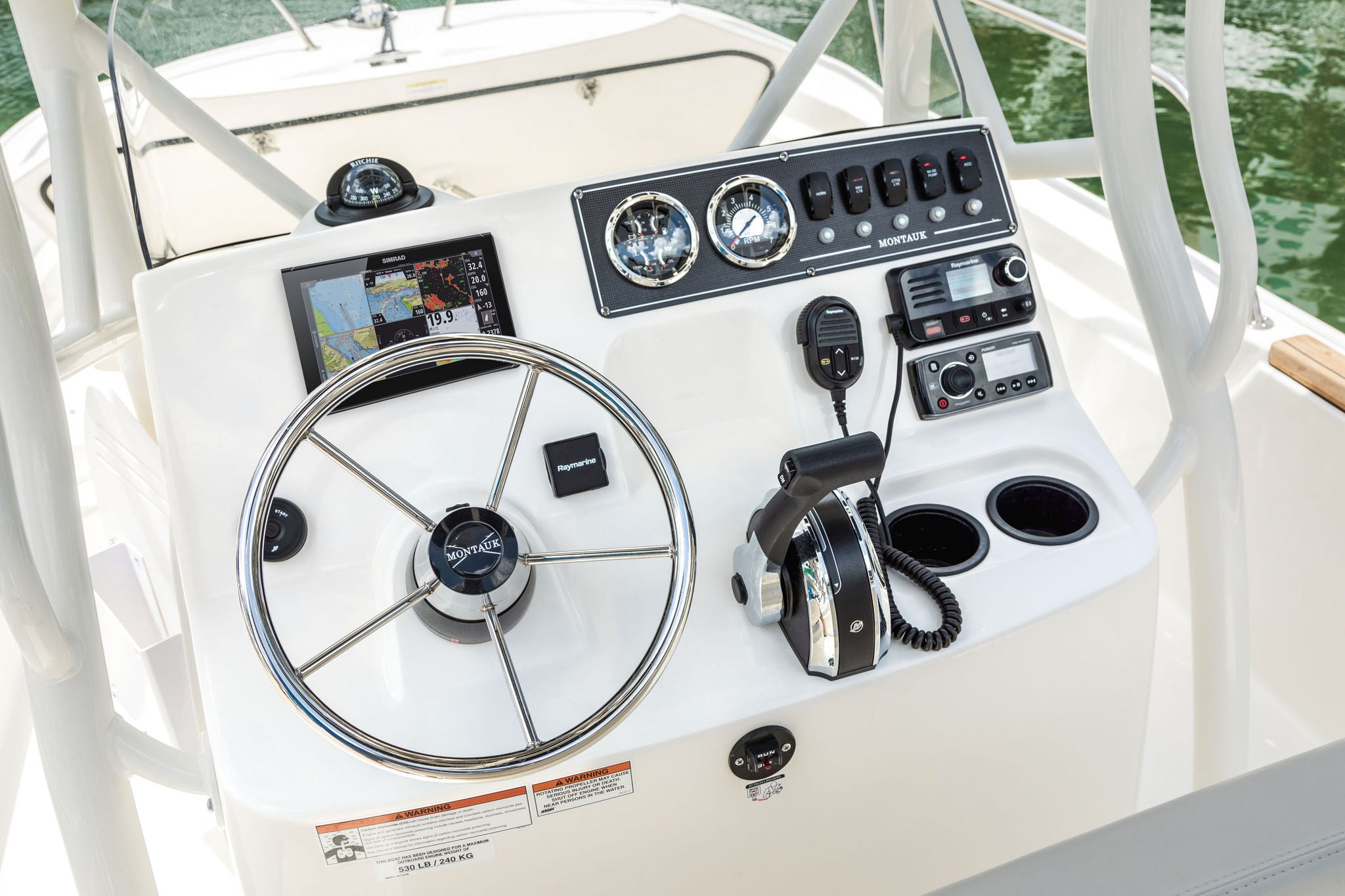 Boston Whaler 190 Montauk