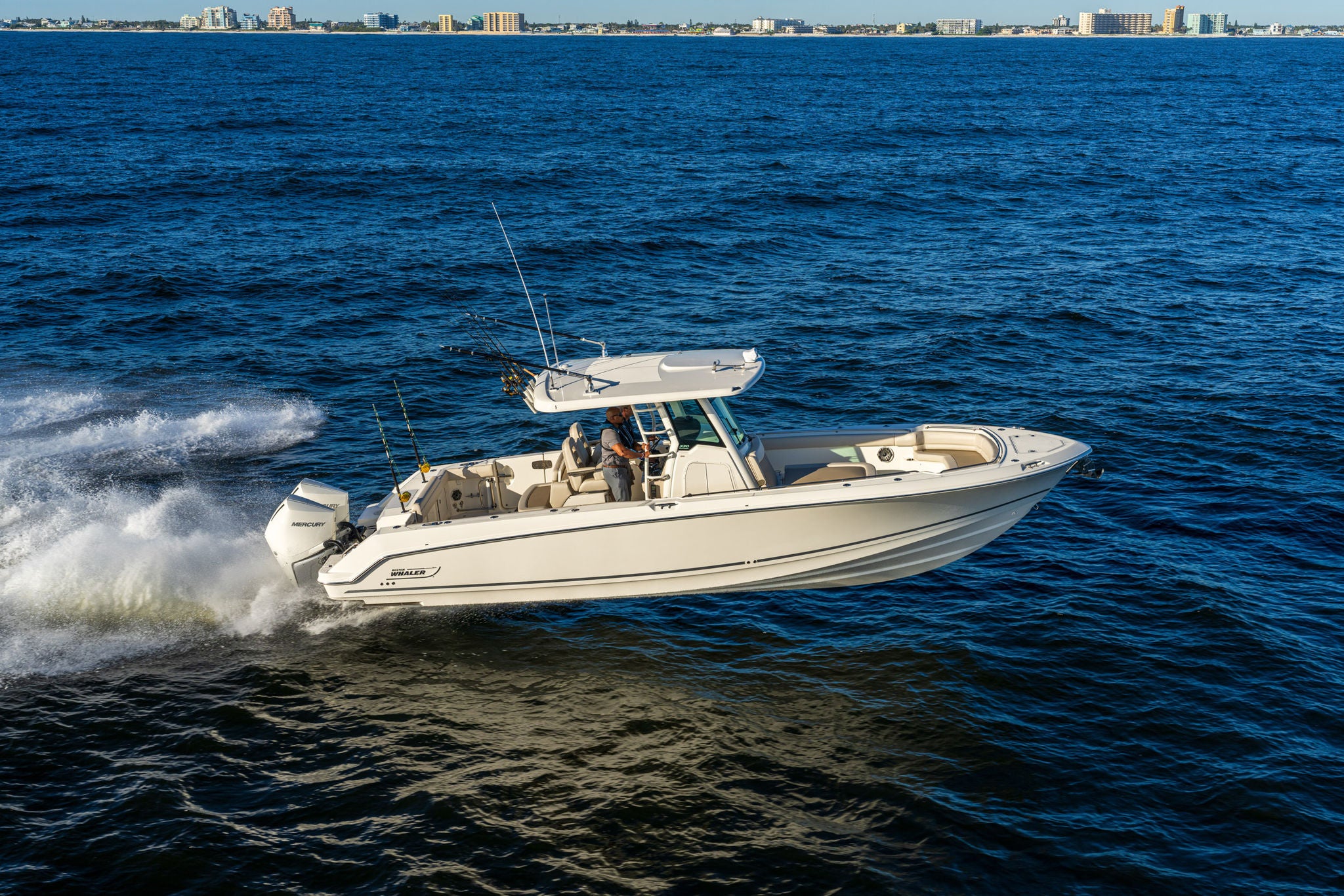Boston Whaler 330 Outrage