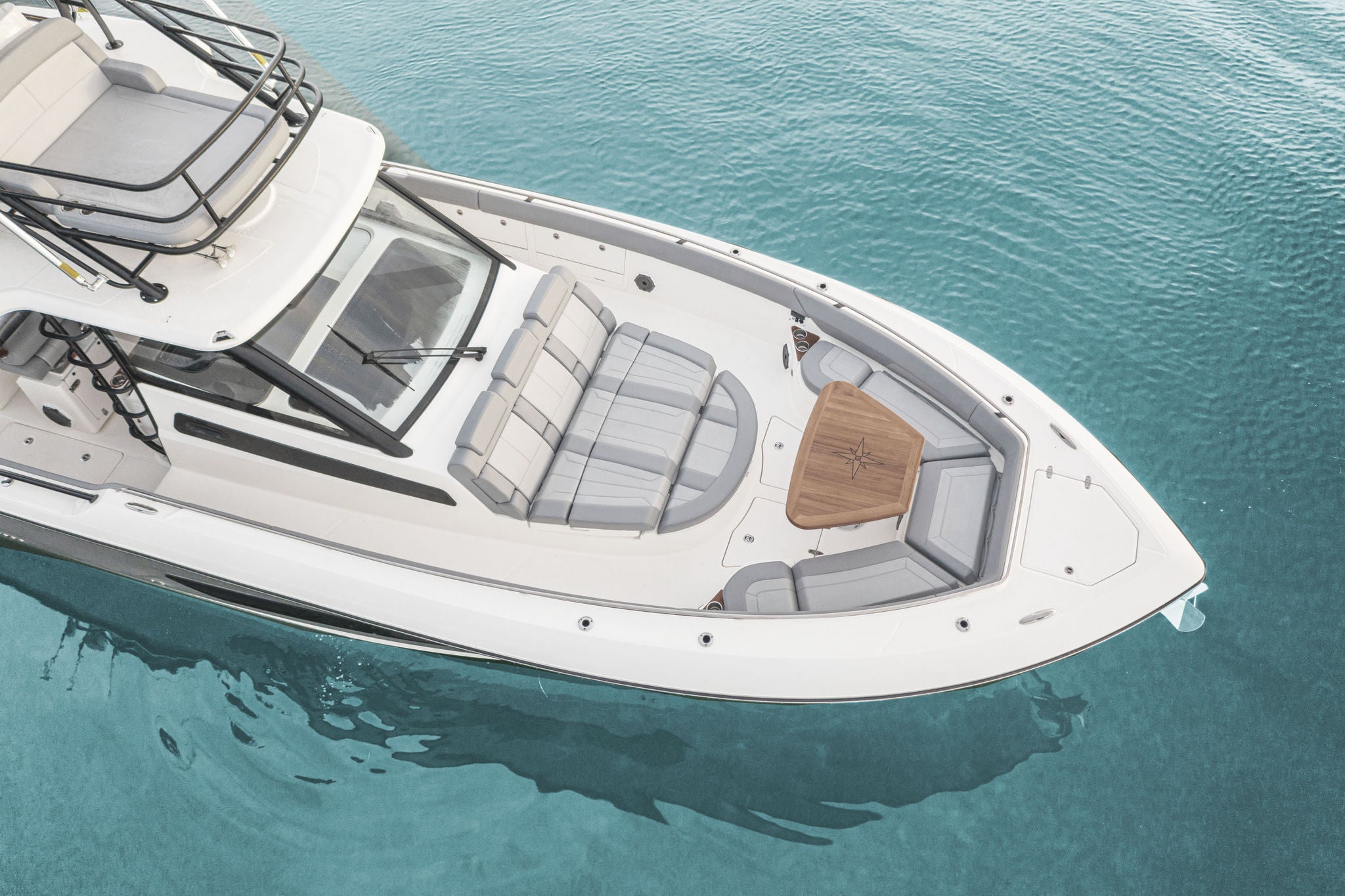 Boston Whaler 420 Outrage