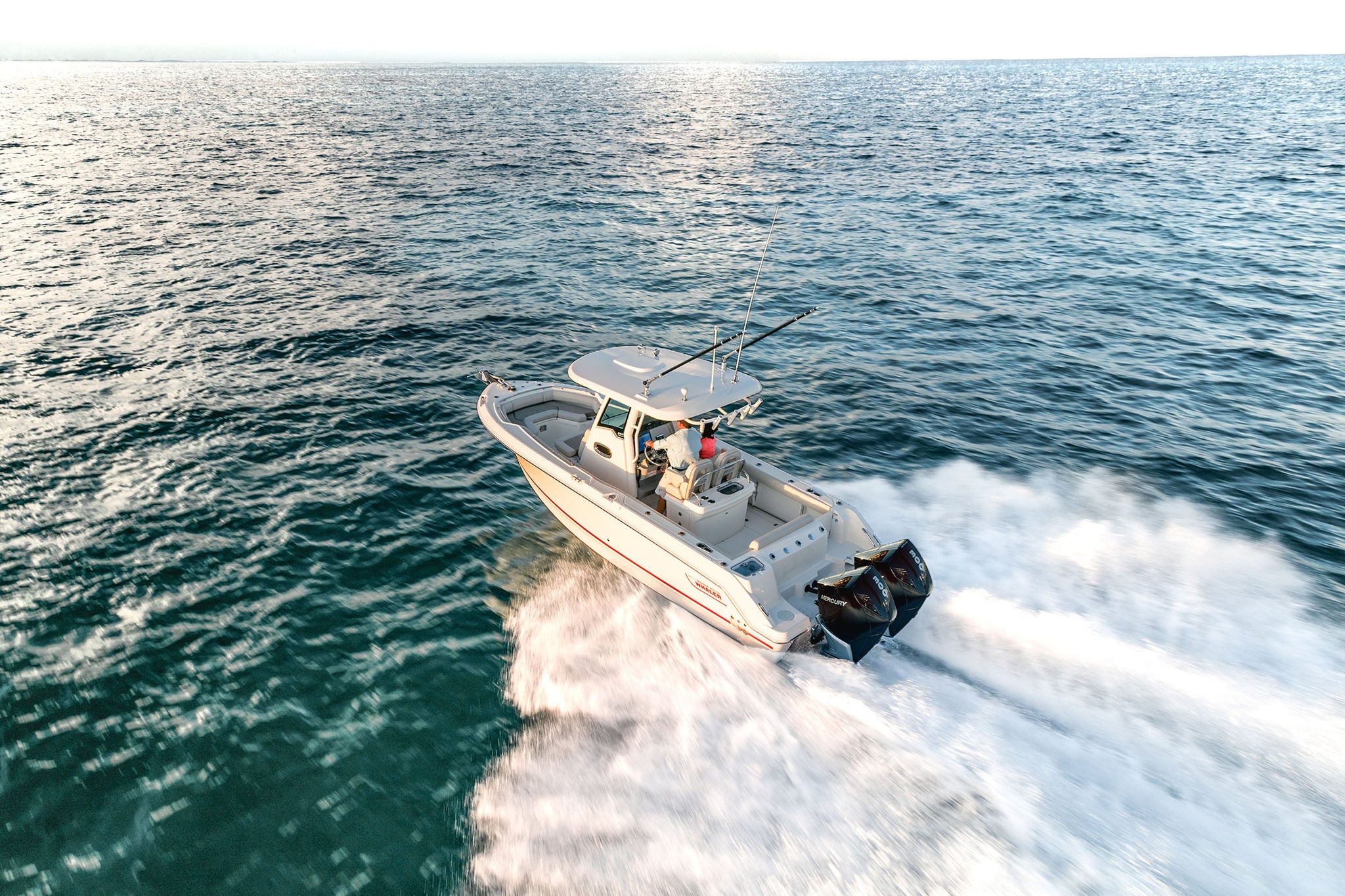 Boston Whaler 250 Outrage