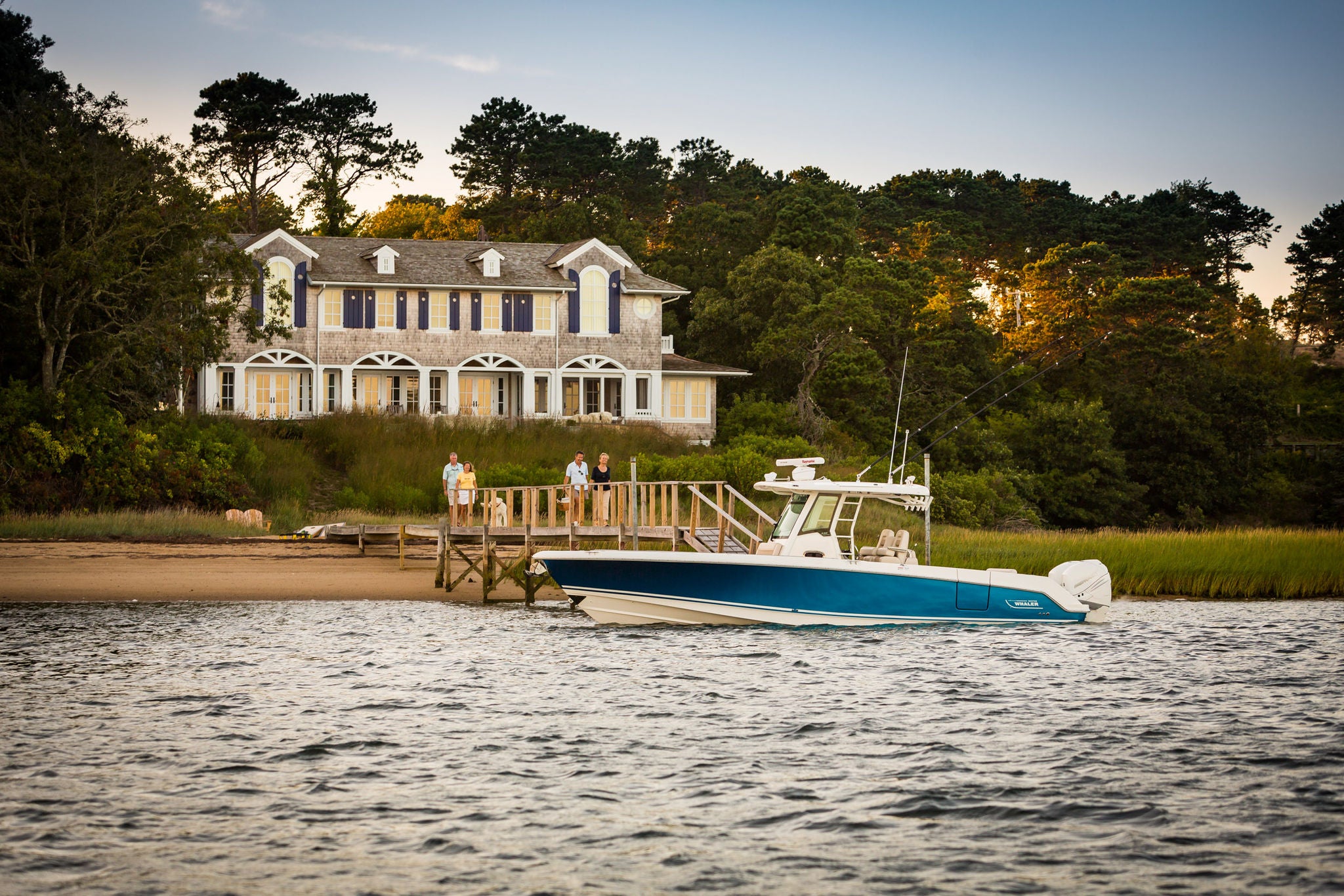 Boston Whaler 330 Outrage