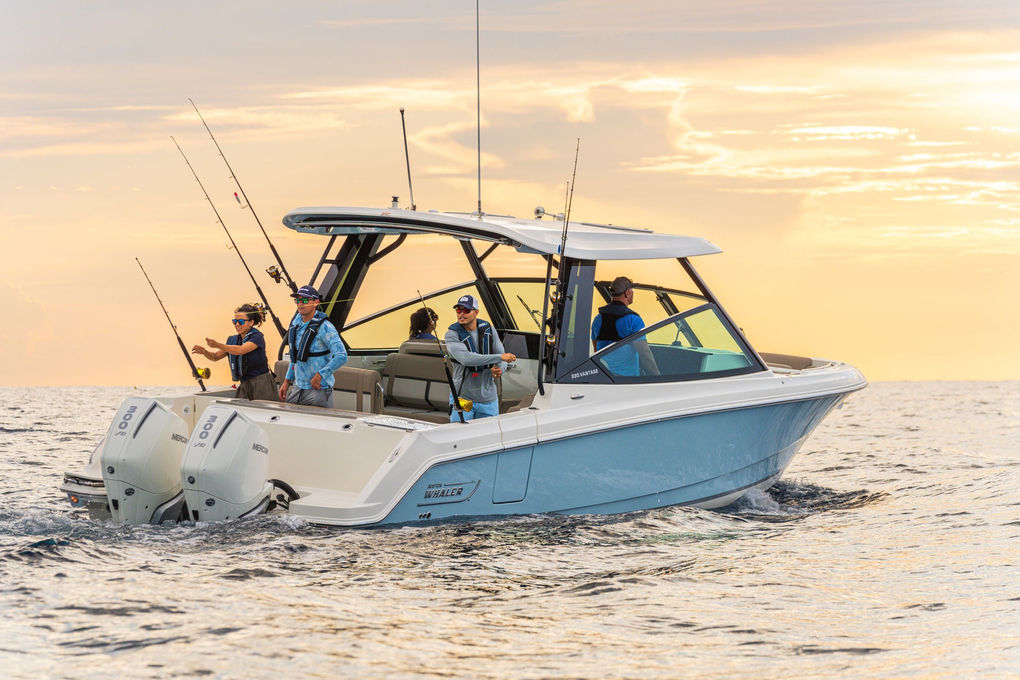 Boston Whaler 330 Vantage