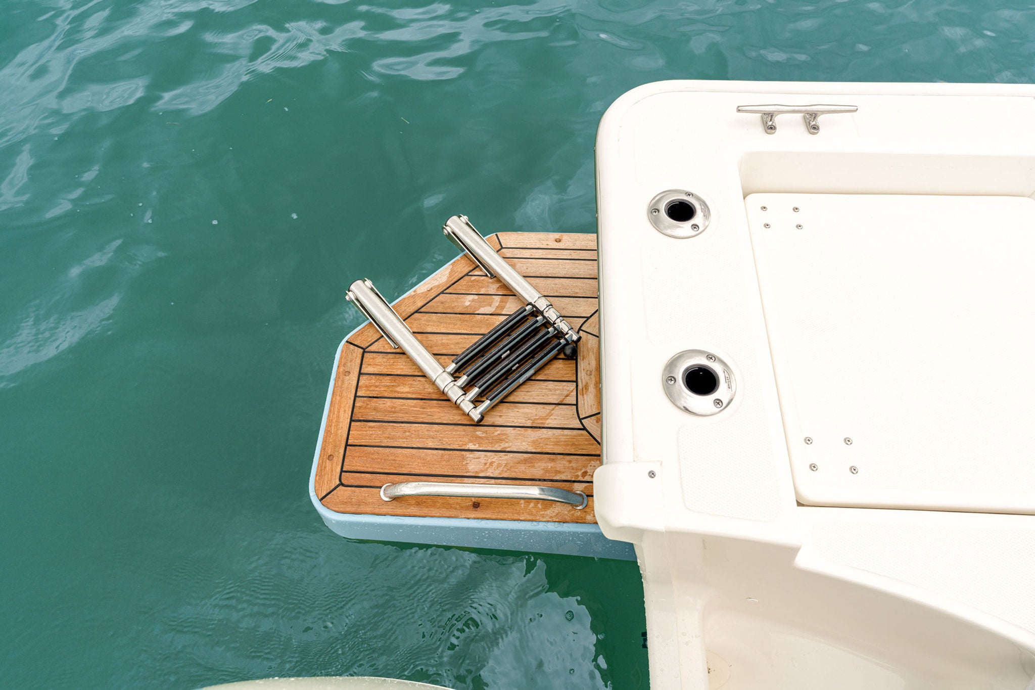 Boston Whaler 210 Montauk