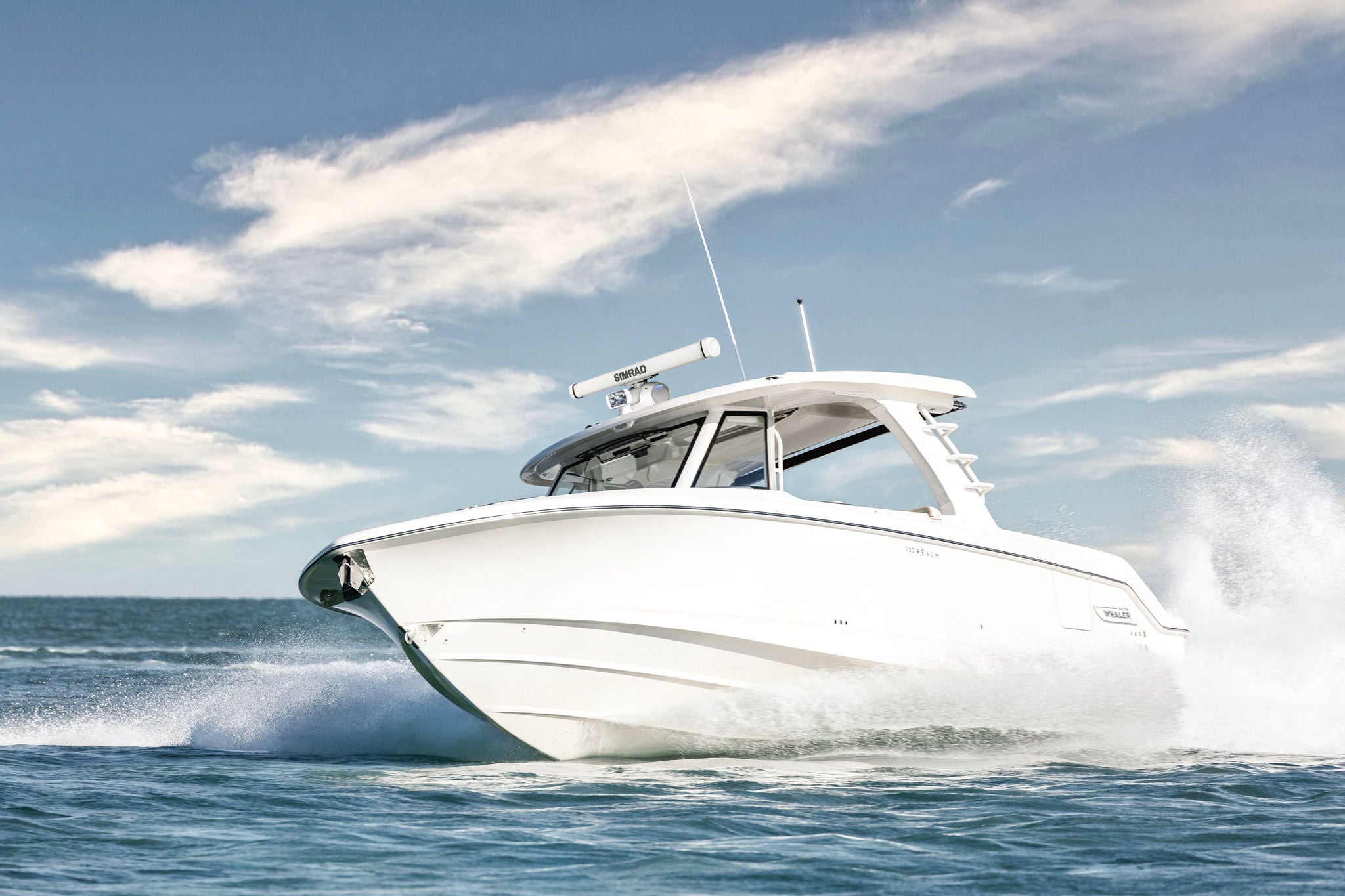 Boston Whaler 350 Realm