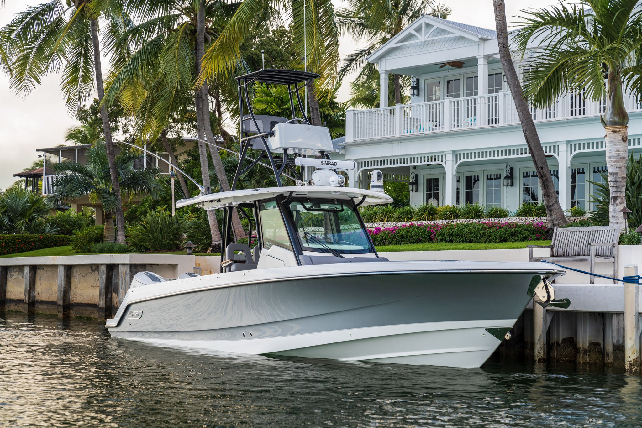 Boston Whaler 360 Outrage