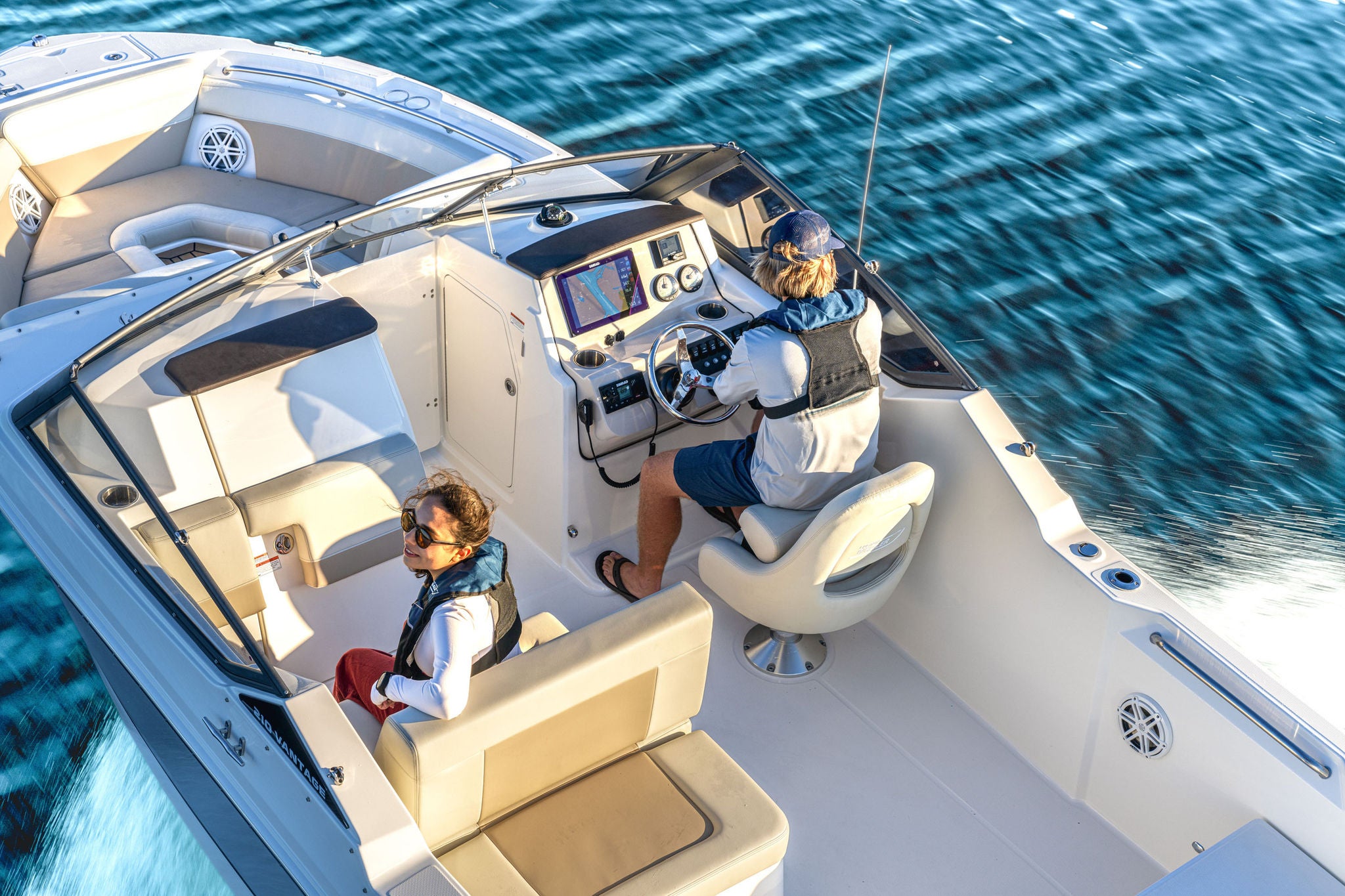 Boston Whaler 210 Vantage Lifestyle