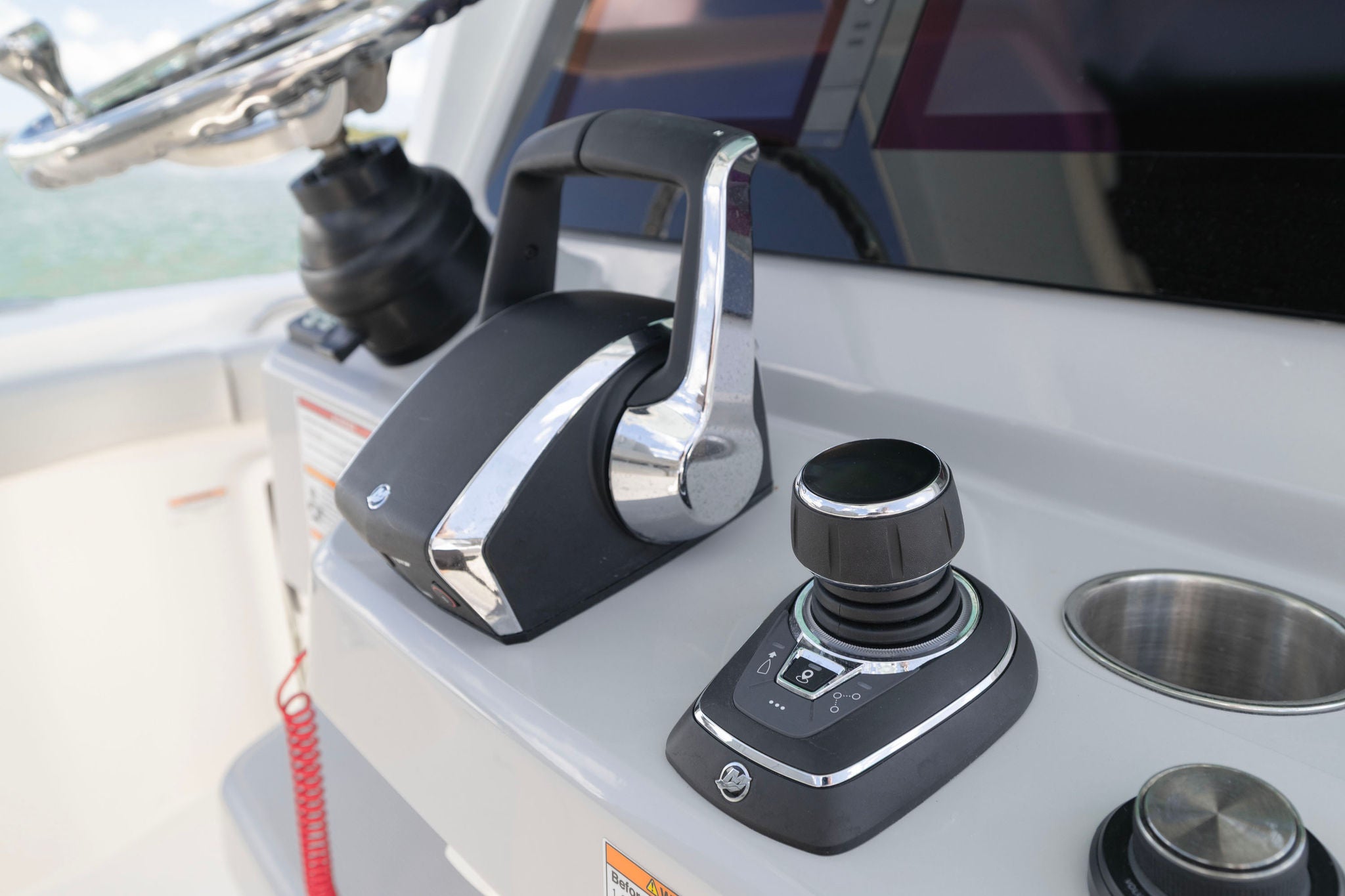 Boston Whaler 290 Outrage