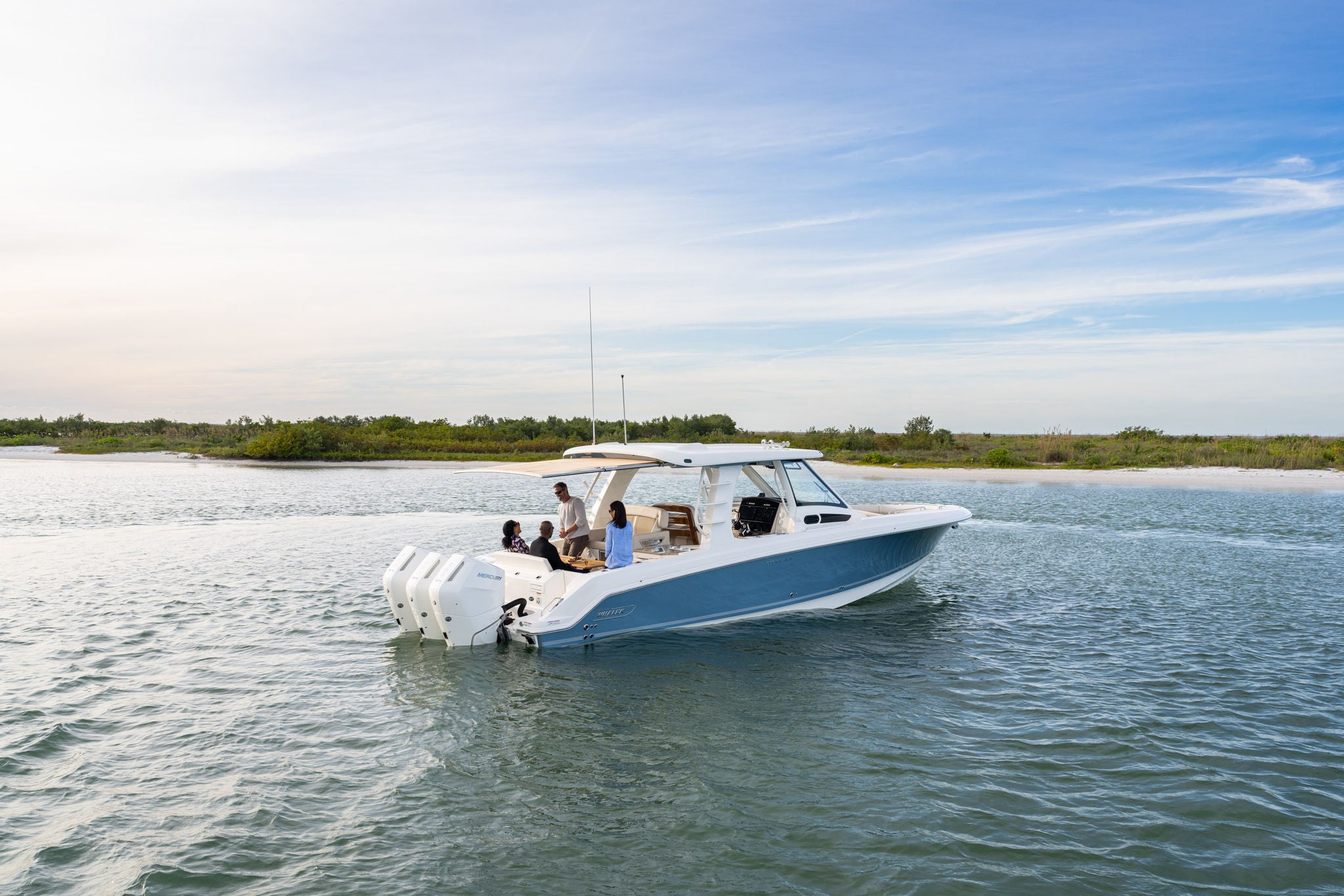 Boston Whaler 350 Realm