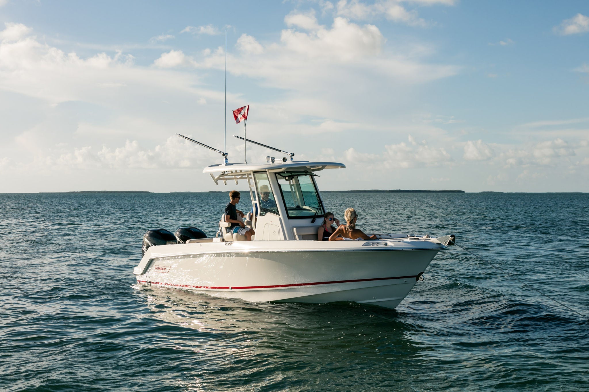 Boston Whaler 250 Outrage