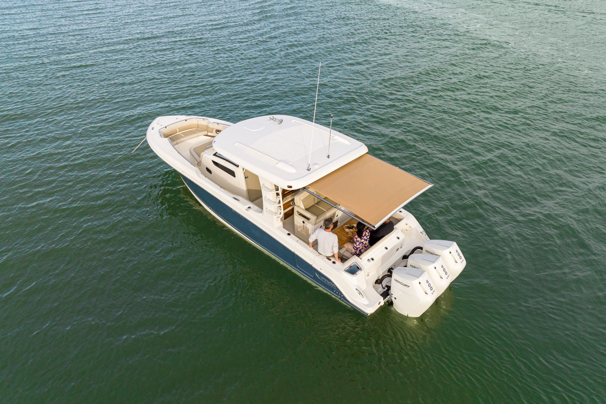 Boston Whaler 350 Realm