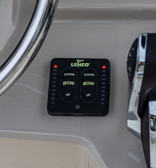 Electric trim tabs with indicator